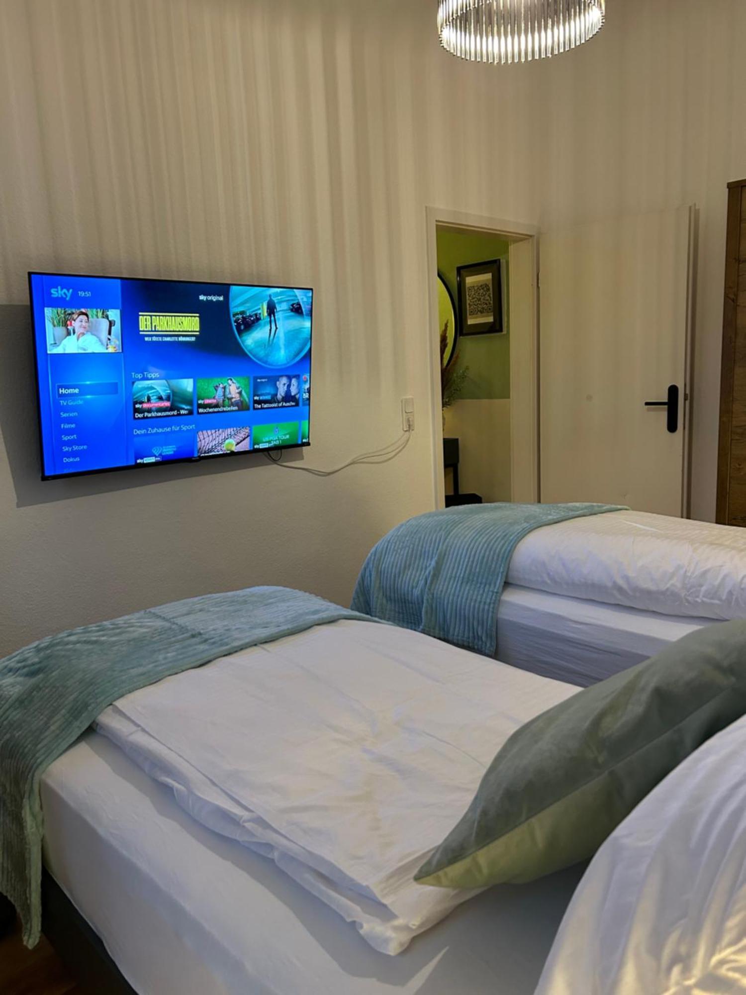 Mintara Komfort Apartment Mit Grill -Terrasse, Sky Und Parkplatz Magdeburg Room photo